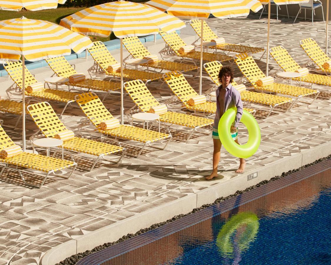 The Standard, Hua Hin Hotel Exterior foto The pool at the Standard, East Village